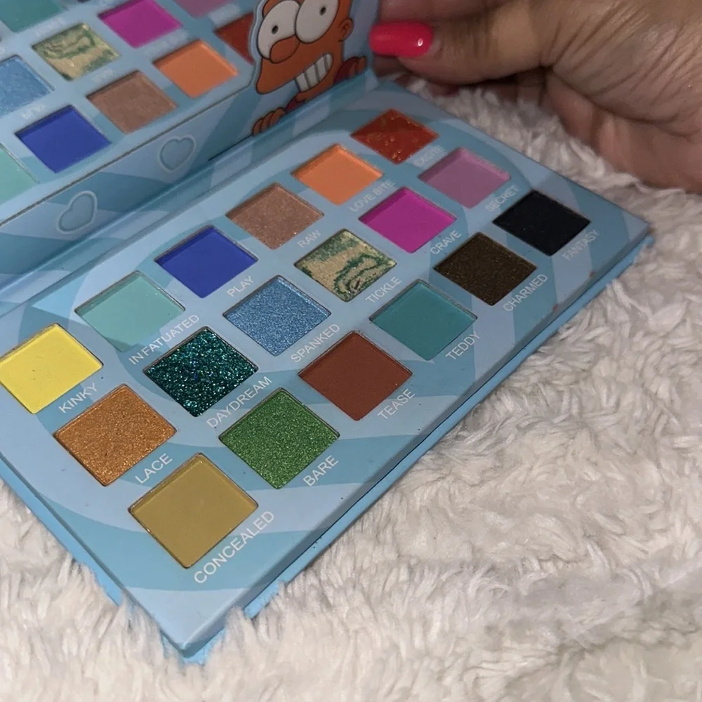 FavorBeauty pallete eyeshadow‎